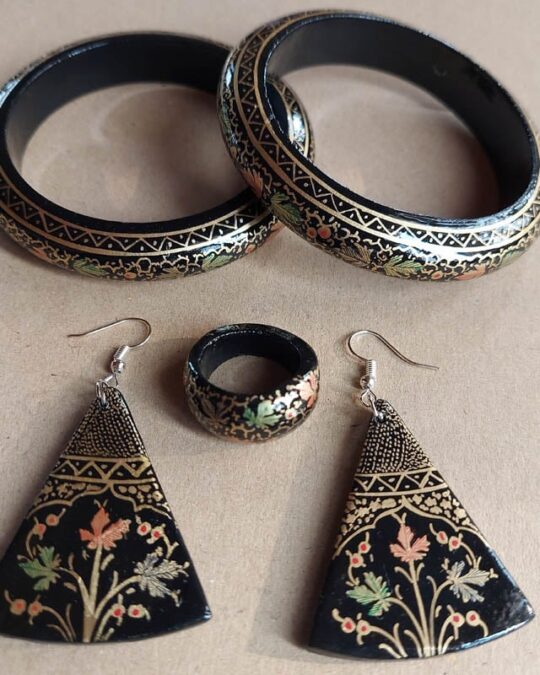 Black Paper Mache Jewellery Set