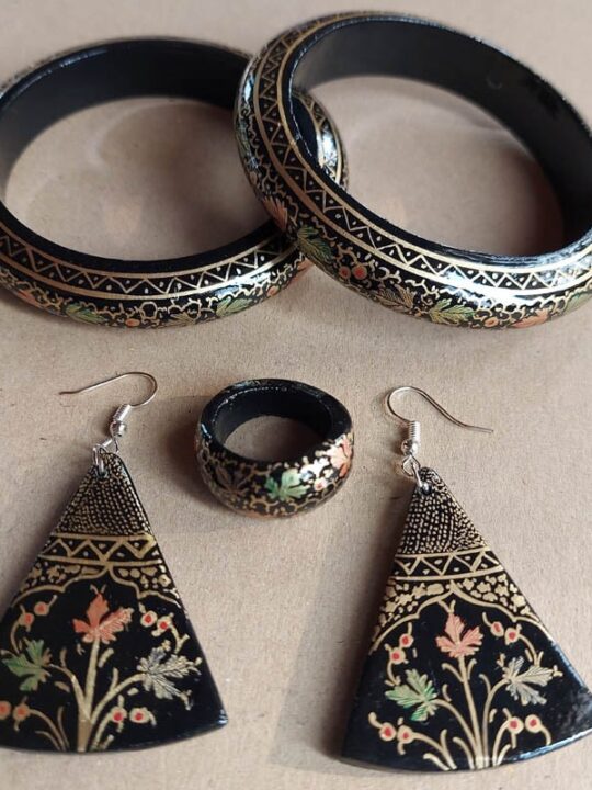 Black Paper Mache Jewellery Set