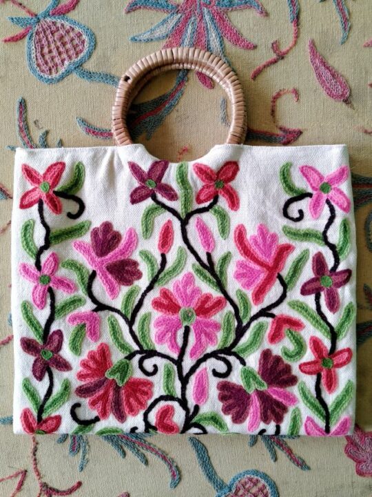 White Square Crewel Ring Bag - Small Size