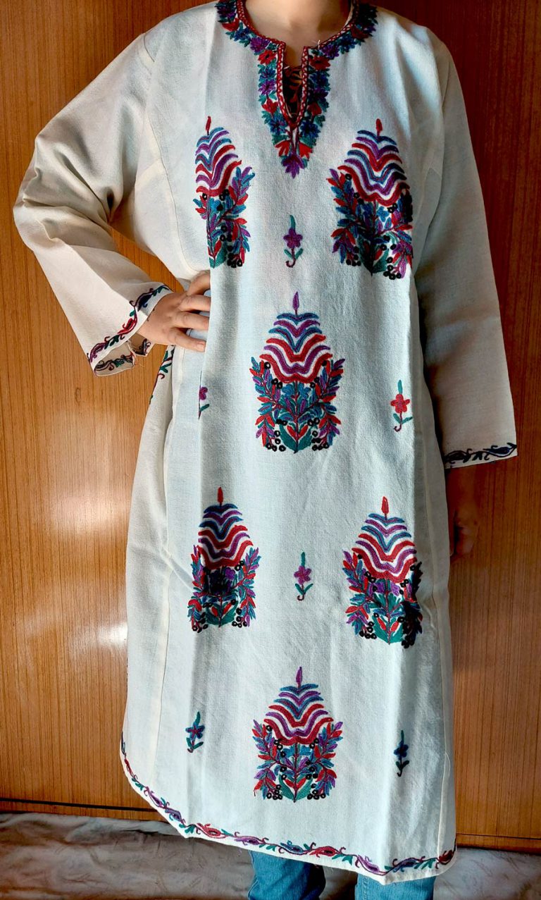 White Pure Wool Pheran With Butte Dar Hand Aari Embroidery