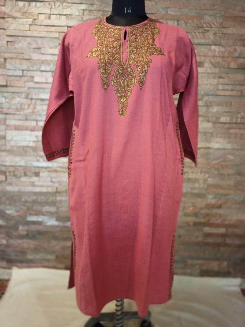 Pink Pure Raffal Pheran in Sozni Hand Embroidery