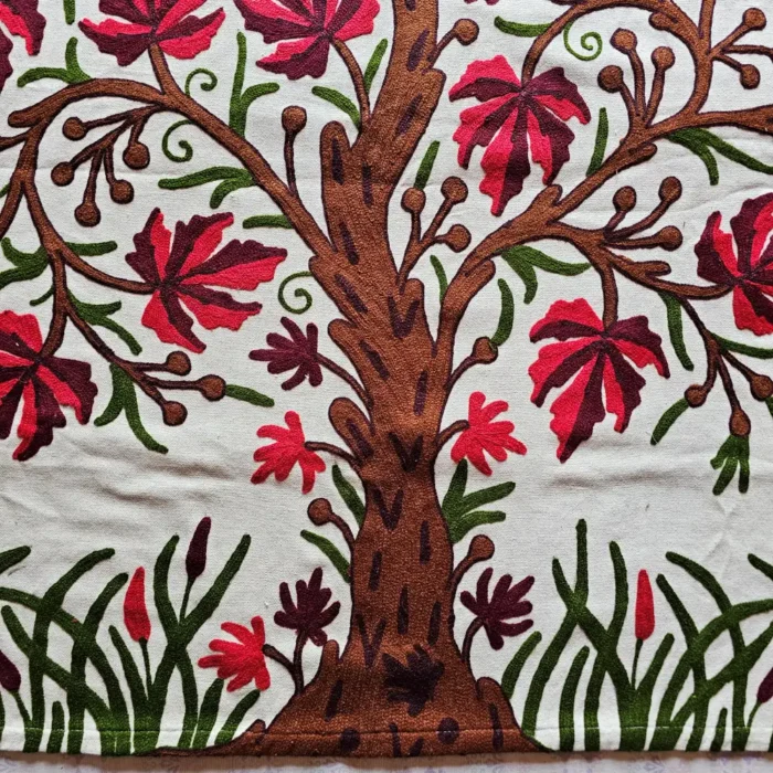 Redish Chinar leaf Crewel Curtain - Image 3