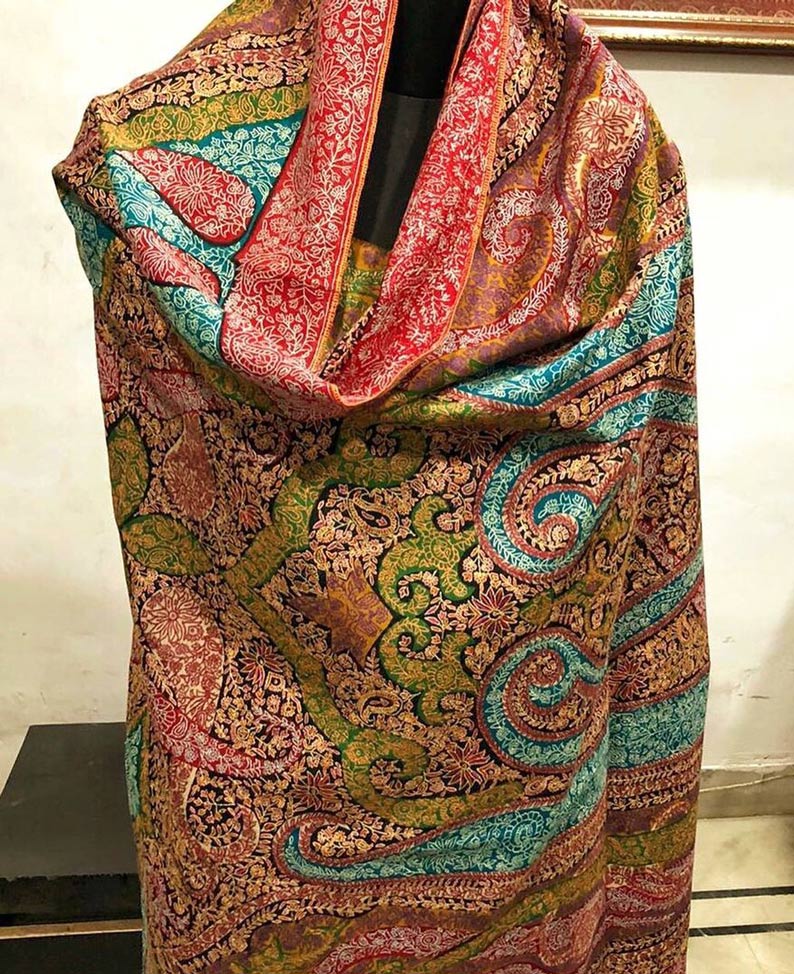 One of a Kind Pashmina Jamawar With Full Sozni Handwork