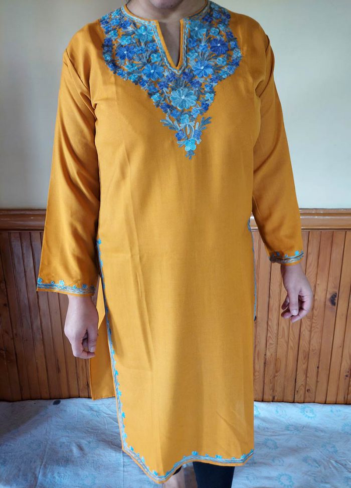 Yellow Pure Cotton Kurta With Aari Work