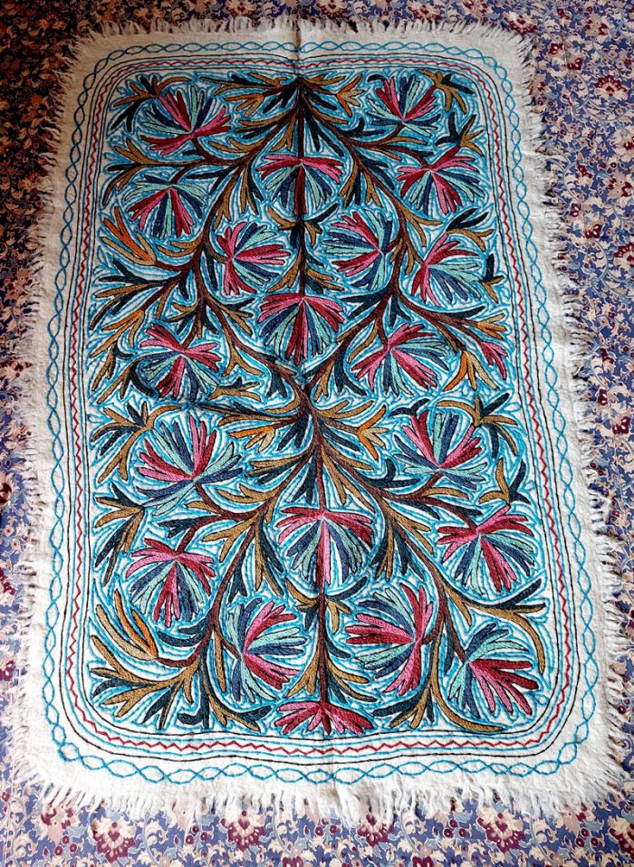 6x4 Ft Chinari Handmade Aari Embroidered Namda - Image 3