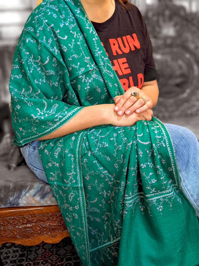 Green Pashmina Stole With Hand Sozni Embroidery