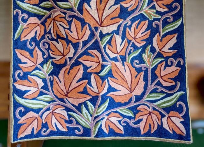 Kashmiri Chinar Handmade Wool Chainstitch Wall Hanging - Image 5