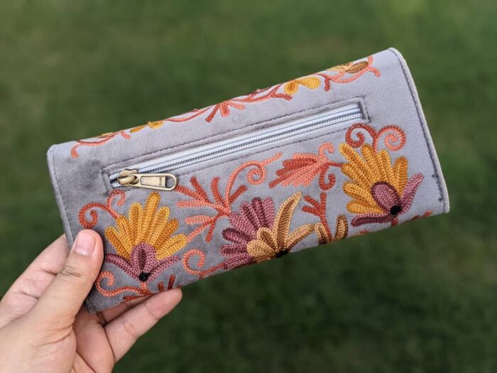 Grey Clutch With Allover Aari - Image 2