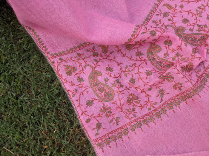 Pink Pashmina Stole With Hand Sozni Embroidery - Image 3