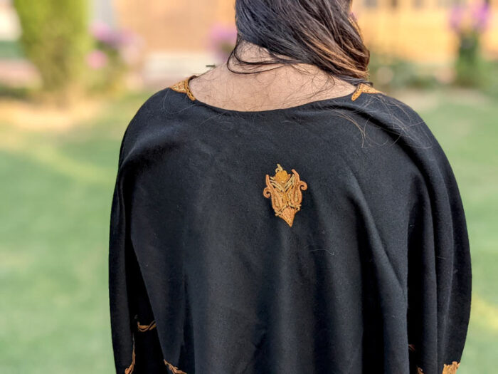 Soft Kashmiri Hand Aari Embroidery Poncho - Image 3