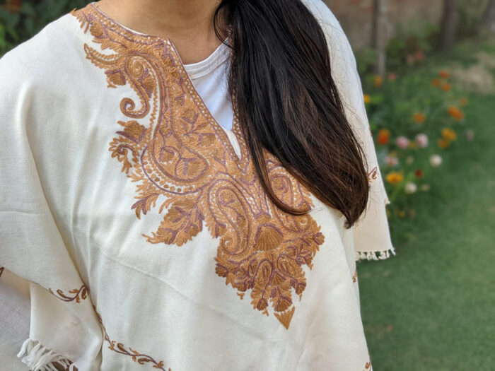 Soft White Kashmiri Hand Aari Embroidery Poncho - Image 3