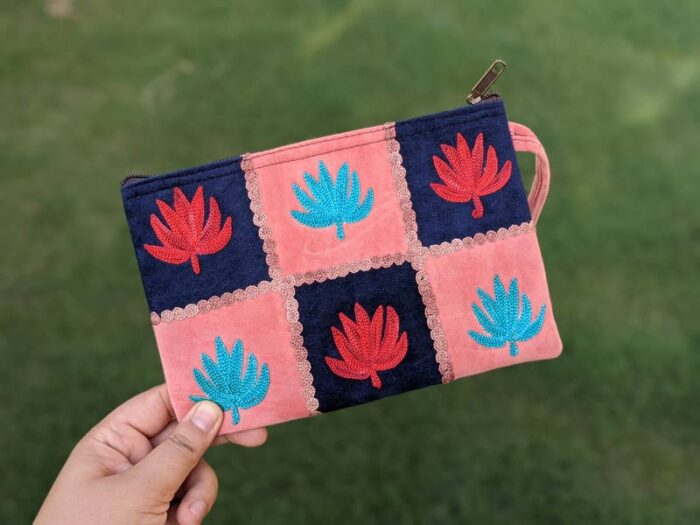 Chinar Leaf Pouch II