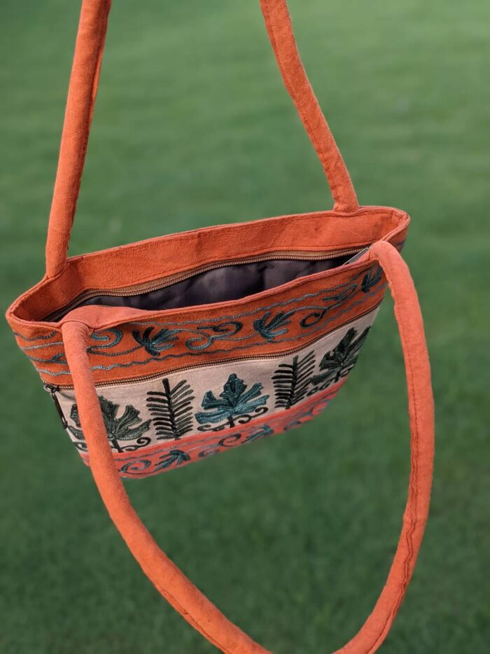 Zaina Bag with Chinar Design - Image 2