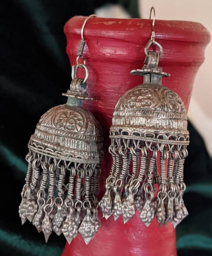 Traditional Kashmiri Jhumka Earrings - Image 3