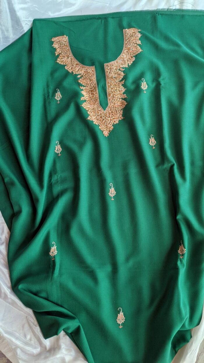 Green Summer Cool Sozni Work Suit
