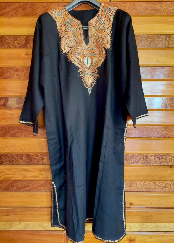 Black Pure Raffal Pheran With Tilla Embroidery - Image 4