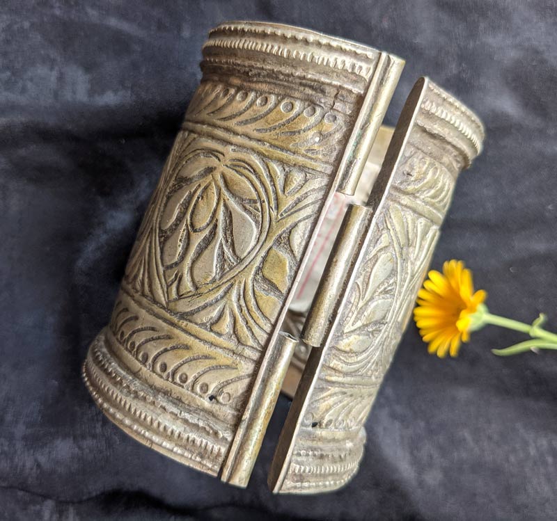 Kashmiri Vintage Traditional Handmade Cuff Bracelet - Image 3