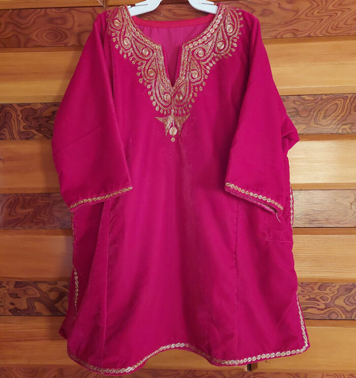 Kids Pink Velvet Pheran with Tilla Work (Length 21.5)