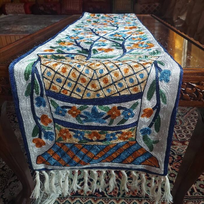 Silver Flower Pot Chain Stitch Embroidered Table Runner (5x1ft)