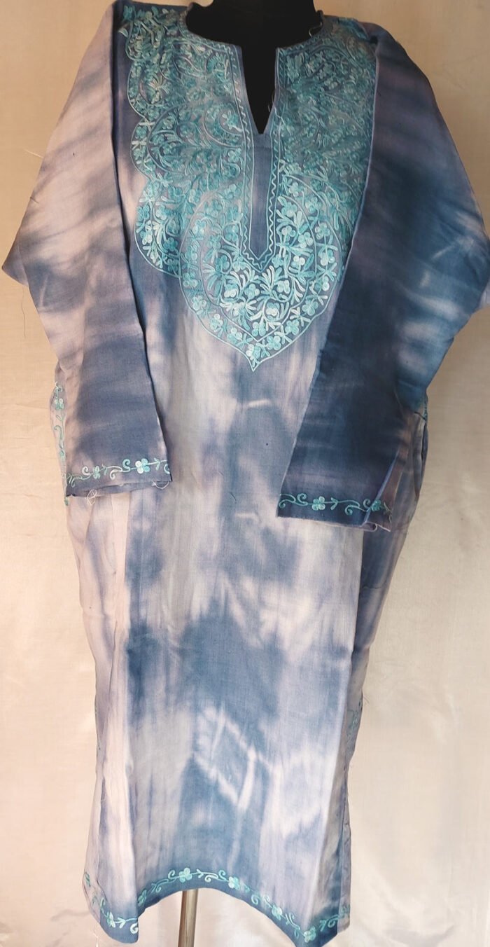 Tie and Dye Cashmilon Pheran with Aari Work - Image 2