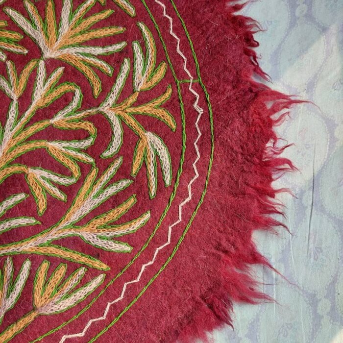 3x3ft Maroon Kashmiri Hand Embroidered Wool Namda Rug - Image 2
