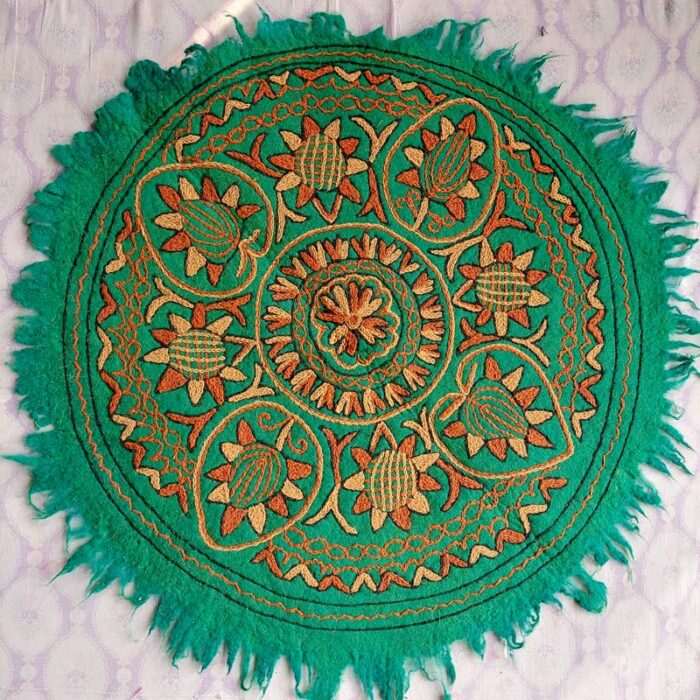 3x3ft Sabz Badami Kashmiri Hand Embroidered Namda Rug
