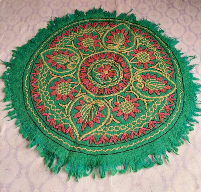 3x3ft Sabz ti Wazul Badami Kashmiri Hand Embroidered Namda Rug