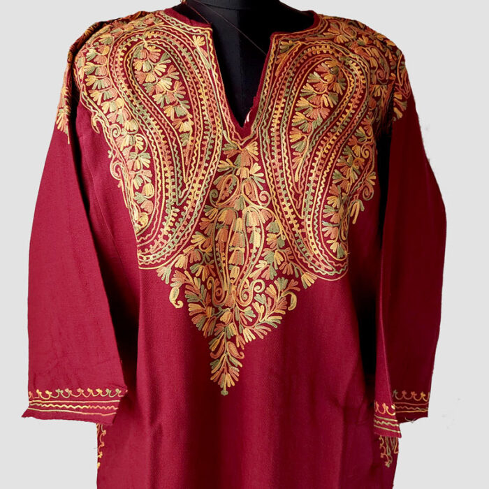 Maroon Aari Naal Work Cashmilon Pheran