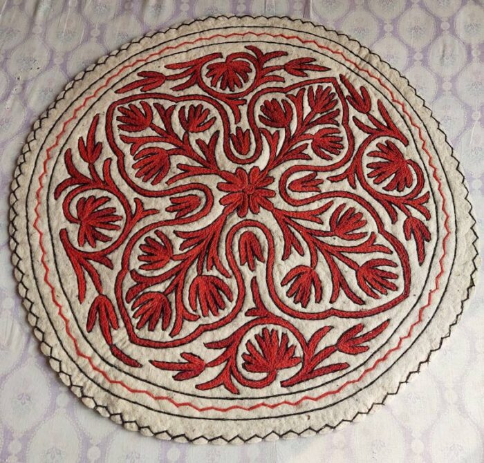 3x3ft Wazul Round Kashmiri Hand Embroidered Namda Rug