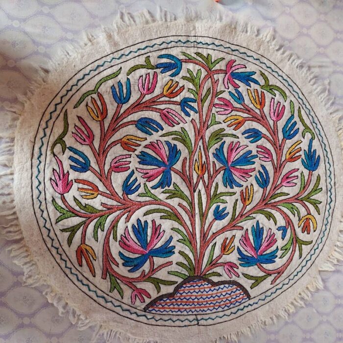 4x4 Kul Handmade Aari Embroidered Wool Namda