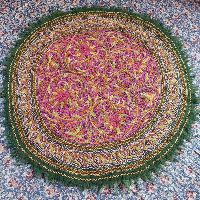 5x5 Sabz Handmade Aari Embroidered Wool Namda
