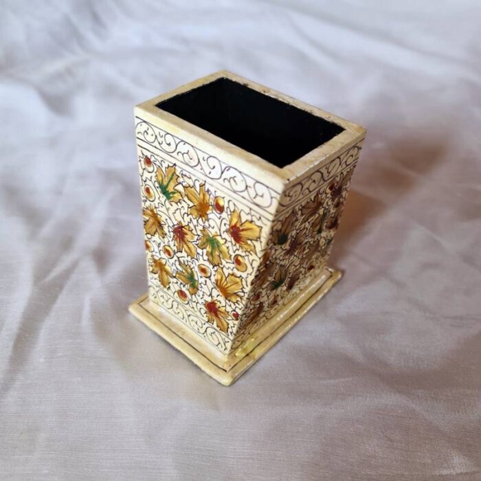 Gul Rang Paper Mache Holder
