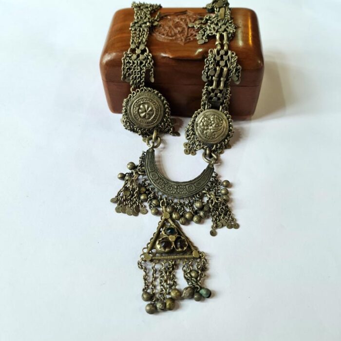 Vintage & Handmade Kashmiri Necklace - Image 4