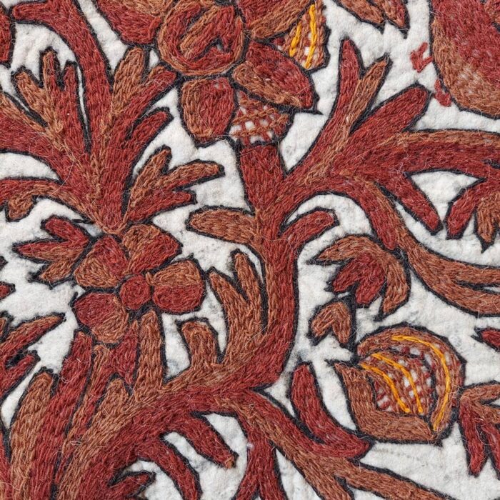 6x4 Harud Double Work Handmade Aari Embroidered Wool Namda - Image 3