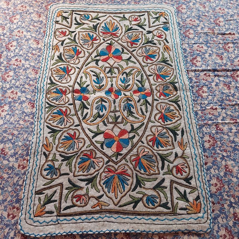5x3 Shahi Handmade Aari Embroidered Wool Namda