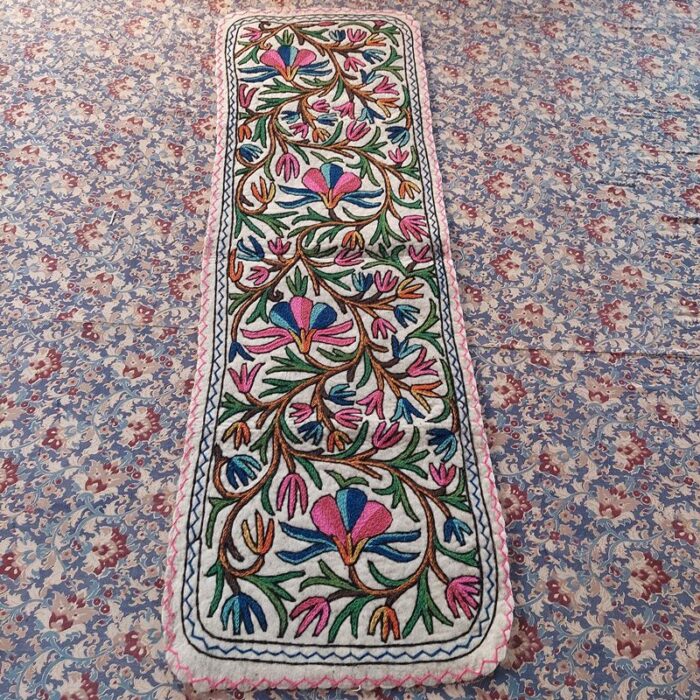6x2 Nov Bahar Handmade Aari Embroidered Runner Namda