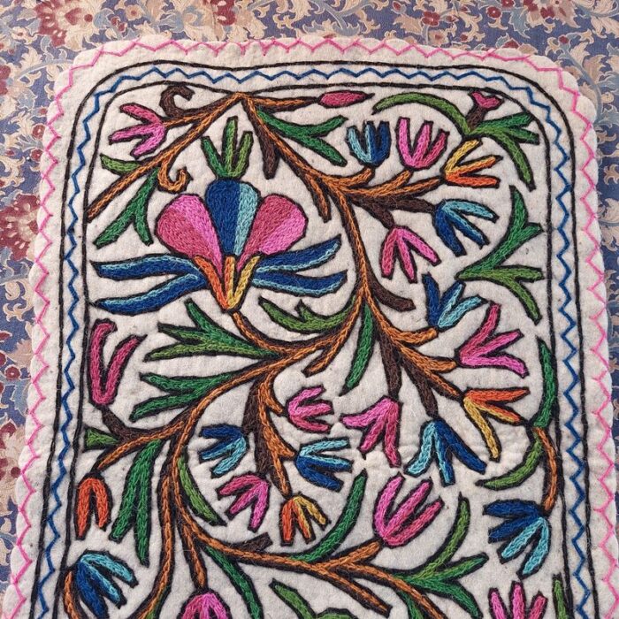 6x2 Nov Bahar Handmade Aari Embroidered Runner Namda - Image 3