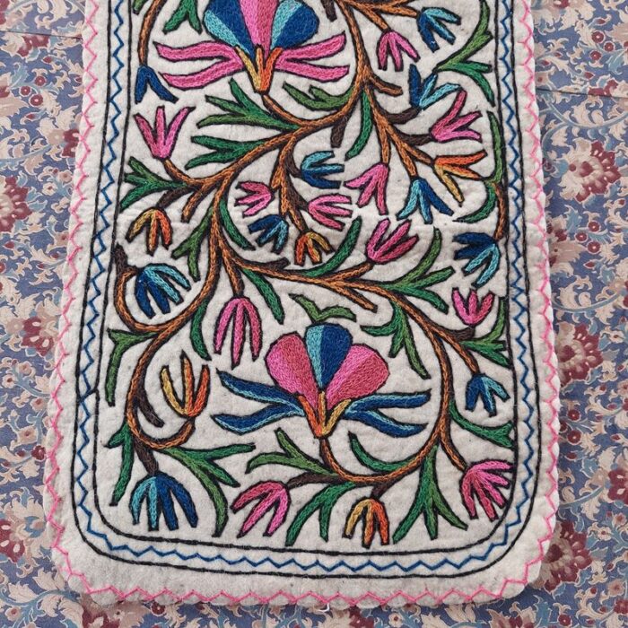 6x2 Nov Bahar Handmade Aari Embroidered Runner Namda - Image 5
