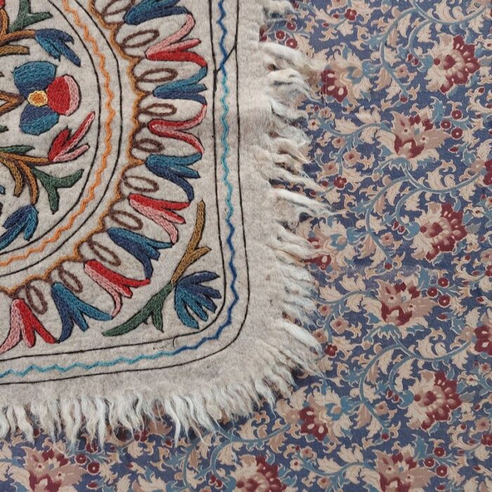 5x3 Ze Gol Handmade Aari Embroidered Wool Namda - Image 3
