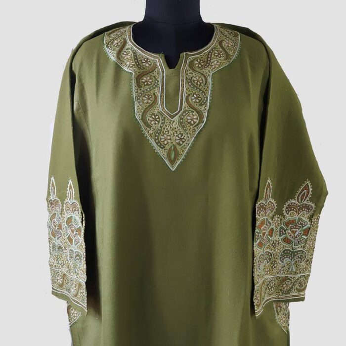 Mehndi Green Sozni and Aari Work Pheran