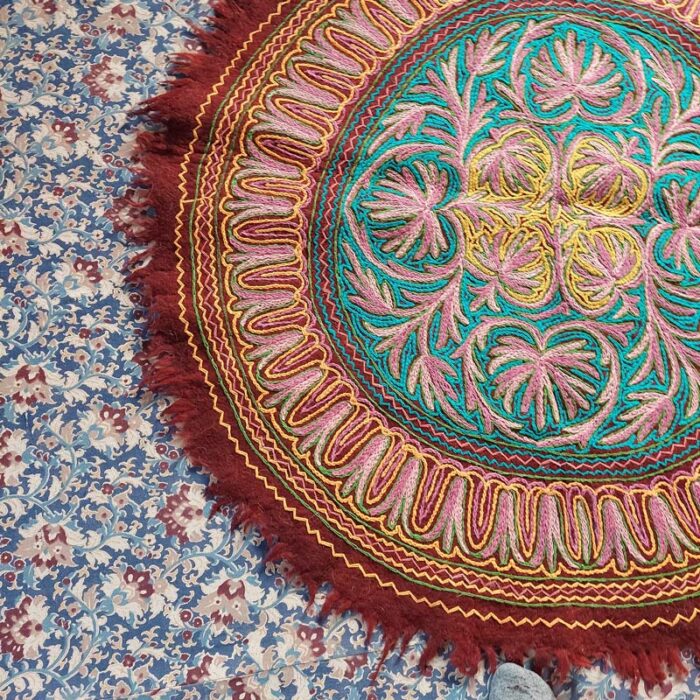 4x4 Maroon Handmade Aari Embroidered Wool Namda - Image 2