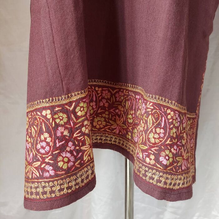 Brown Pure Raffal Wool Sozni and Zari Work Pheran - Image 3