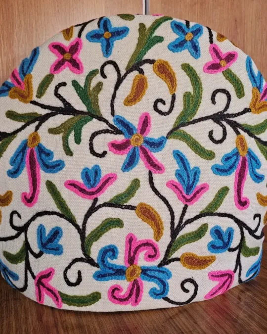 Floral Sabzar Kashmiri Crewel Tea Cozy with Hand Embroidery | Bulbul