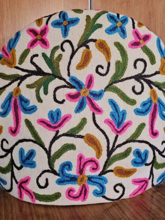 Floral Sabzar Kashmiri Crewel Tea Cozy with Hand Embroidery | Bulbul