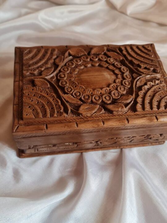 Shahi Walnut Wood Box