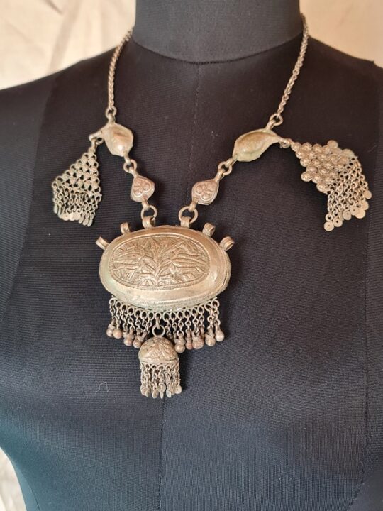 Dyor Antique Kashmiri Handmade Kashmiri Necklace