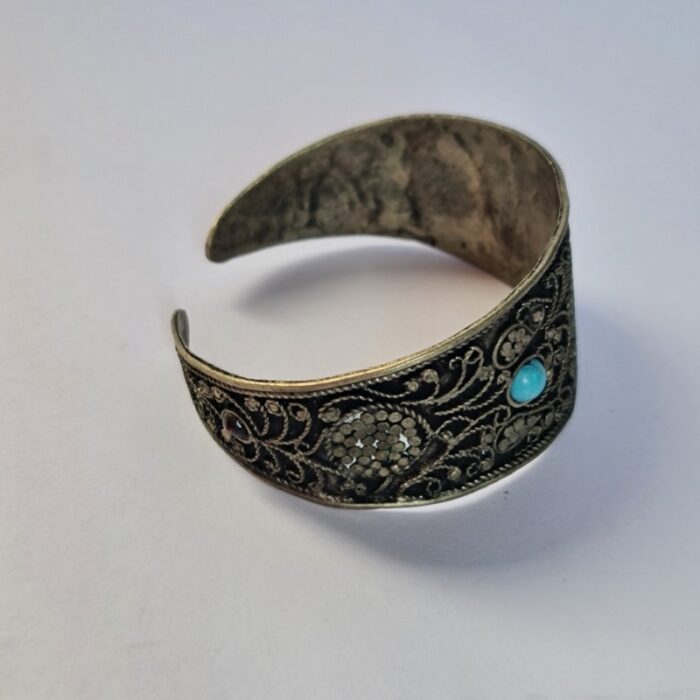 Dilband Antique Kashmiri Cuff Bracelet - Image 5