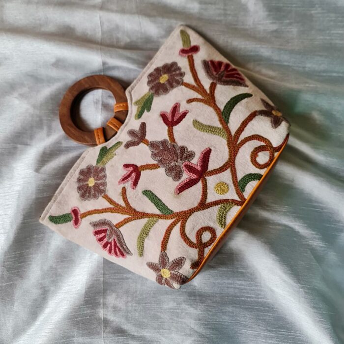 Offwhite Velvet Basket Bag With Hand Aari Work - Image 3