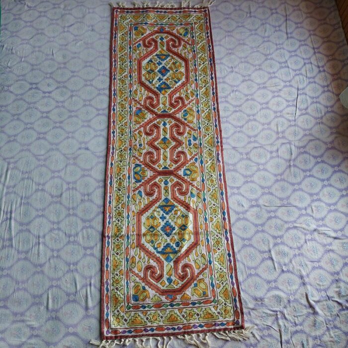 Premium 6x2 Chainstitch Silk Handmade Runner