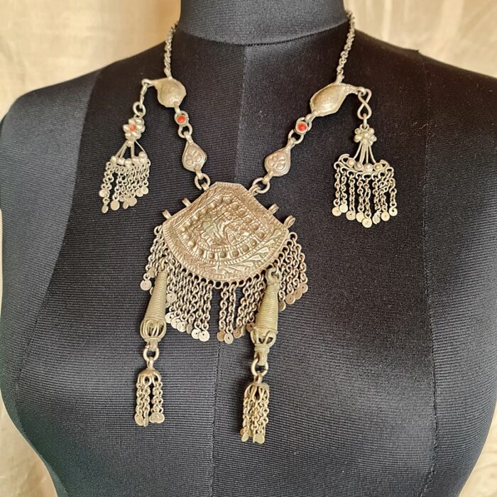 Umdah Antique Kashmiri Handmade Kashmiri Necklace